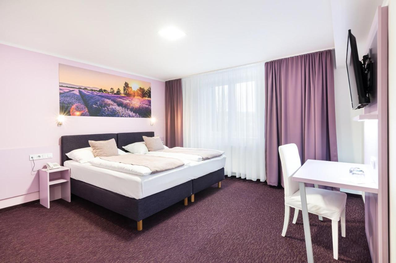 Hotel Atlantis Rozdrojovice Екстер'єр фото