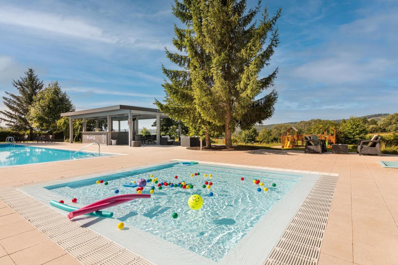 Hotel Atlantis Rozdrojovice Екстер'єр фото