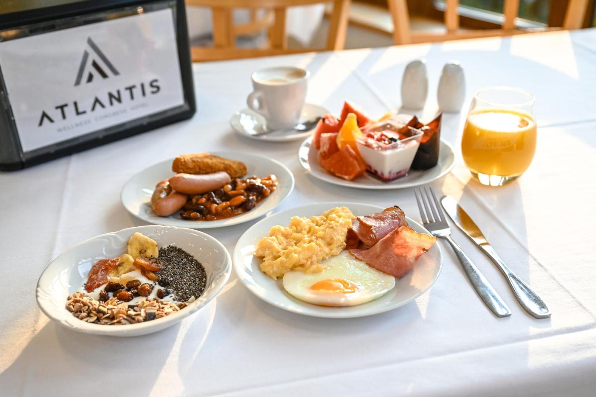 Hotel Atlantis Rozdrojovice Екстер'єр фото