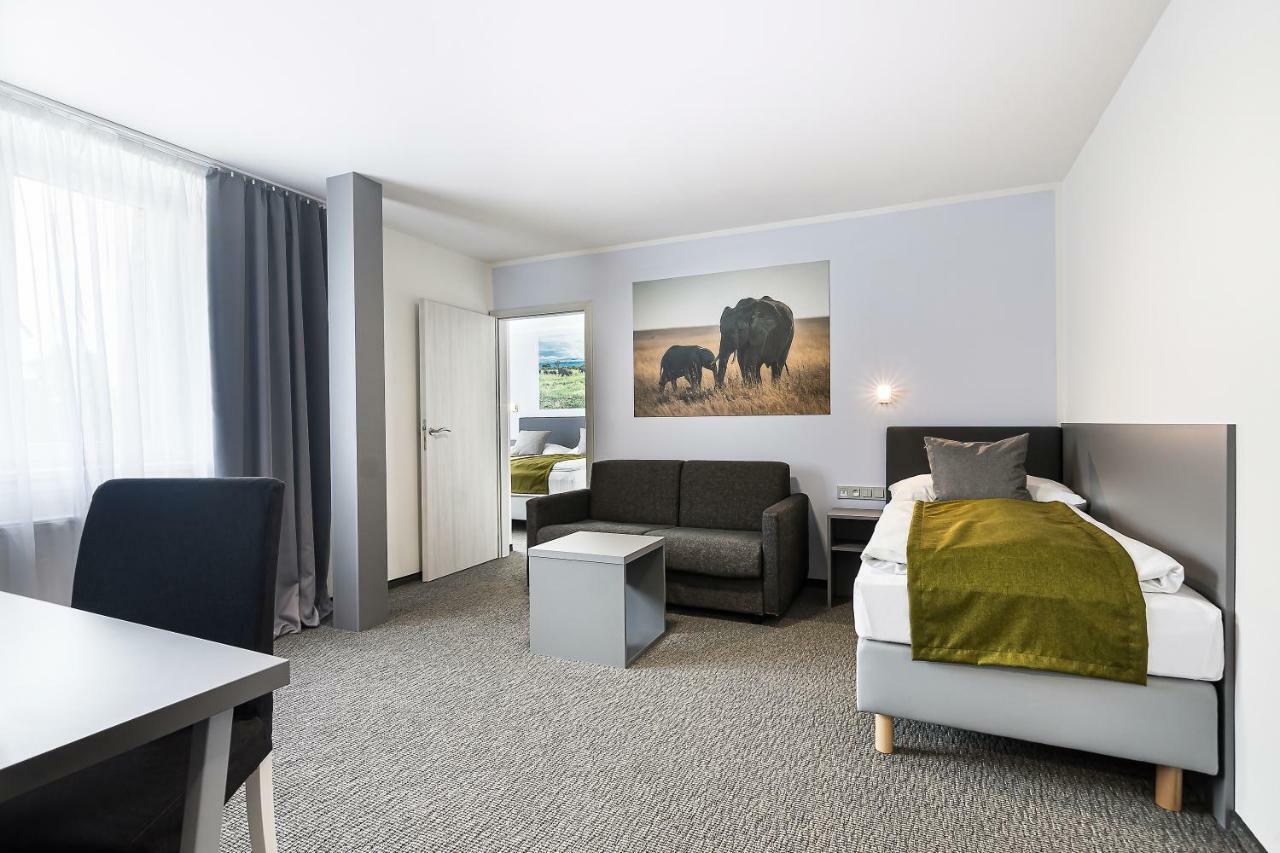 Hotel Atlantis Rozdrojovice Екстер'єр фото