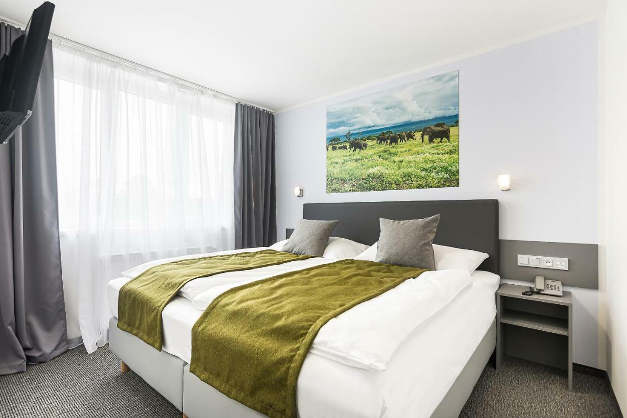 Hotel Atlantis Rozdrojovice Екстер'єр фото