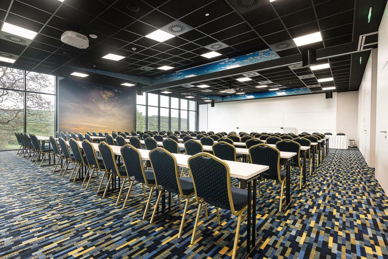 Hotel Atlantis Rozdrojovice Екстер'єр фото
